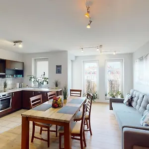 https://pomorska-32-cozy-apartment-800-m-od-rynku.hotelswroclaw.com